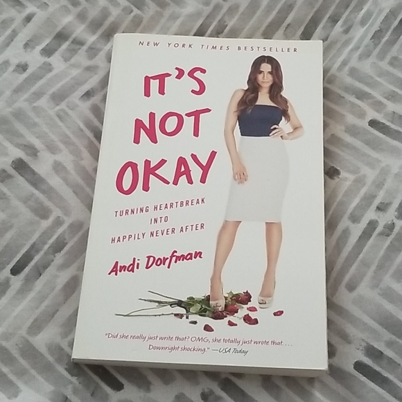 It's Not Okay - Andi Dorfman - Picture 1 of 4